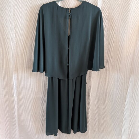 BCBGMaxAzria Brittni Chiffon Cape Dress Forest Green XS Split Back Wedding Guest - Picture 7 of 15